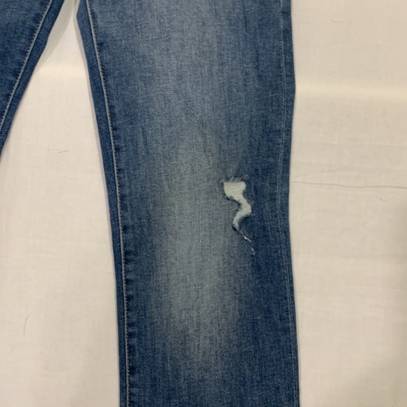 DL1961 Mara distressed jeans - Picture 2 of 7